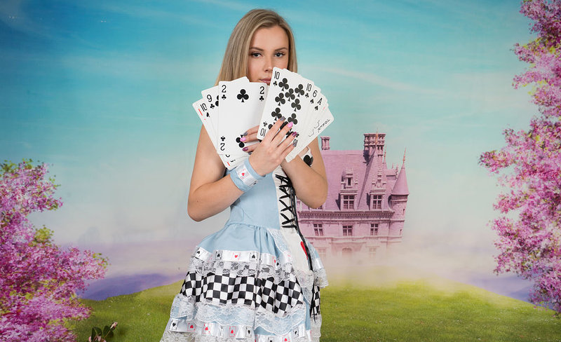 Ира, 22 года, 1 размер груди