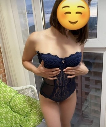 Лена, 23 года, 2 размер груди